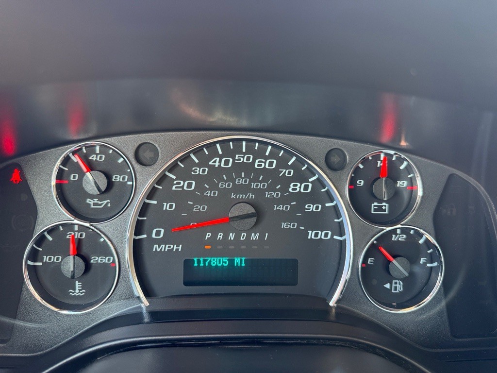 2019 Chevrolet Express Image 14