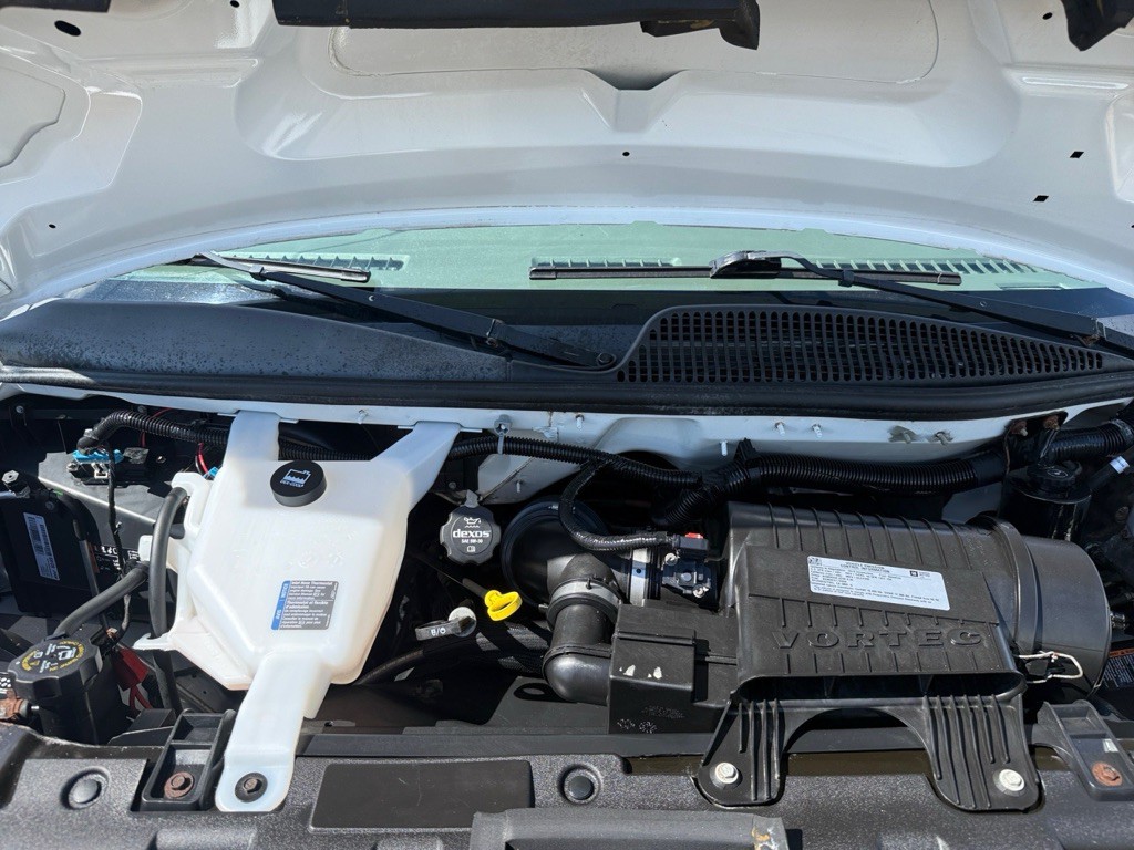 2019 Chevrolet Express Image 28