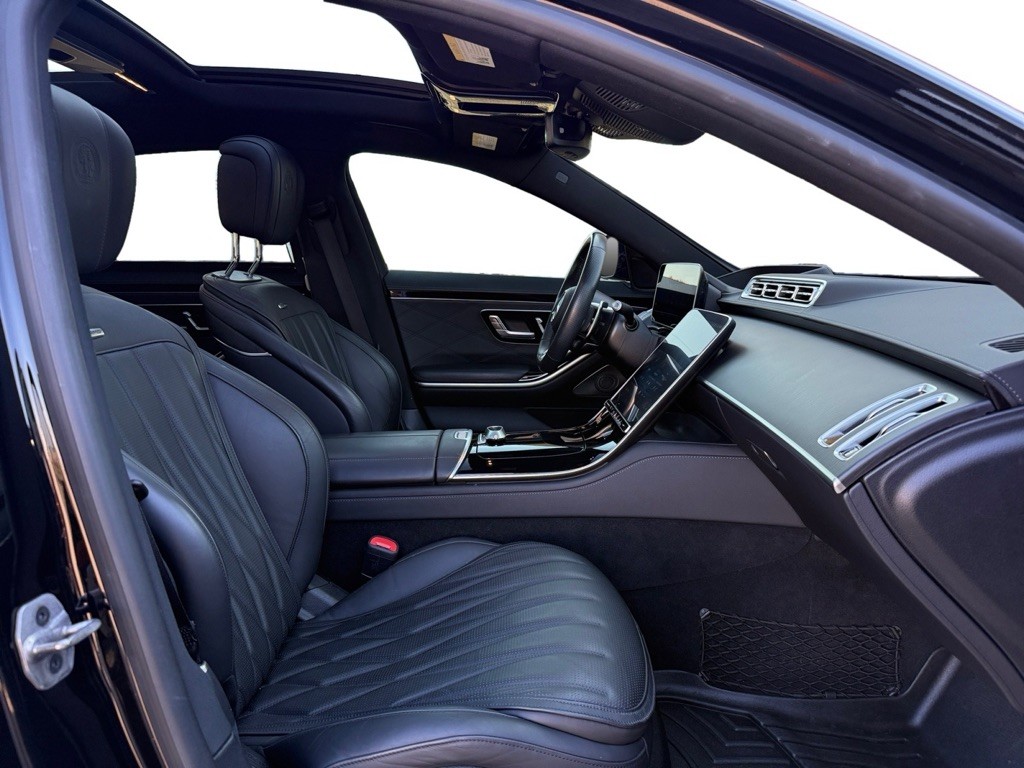 2025 Mercedes-Benz S-Class Image 12