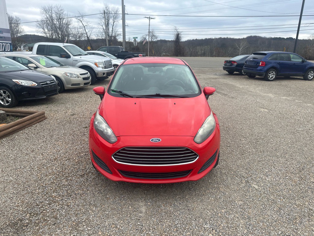 2014 Ford Fiesta Image 2