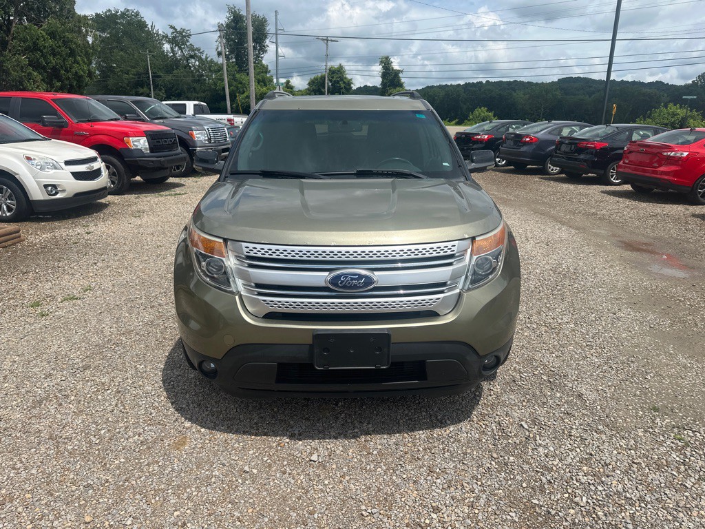 2013 Ford Explorer Image 2