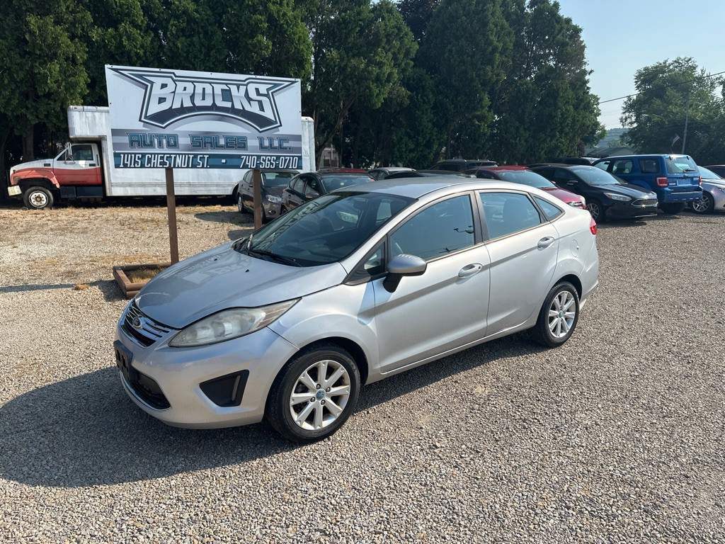 2012 Ford Fiesta Image 1
