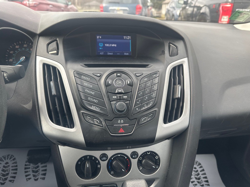 2014 Ford Focus Image 10