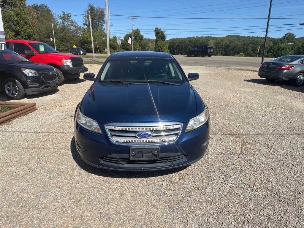 2012 Ford Taurus Image 2