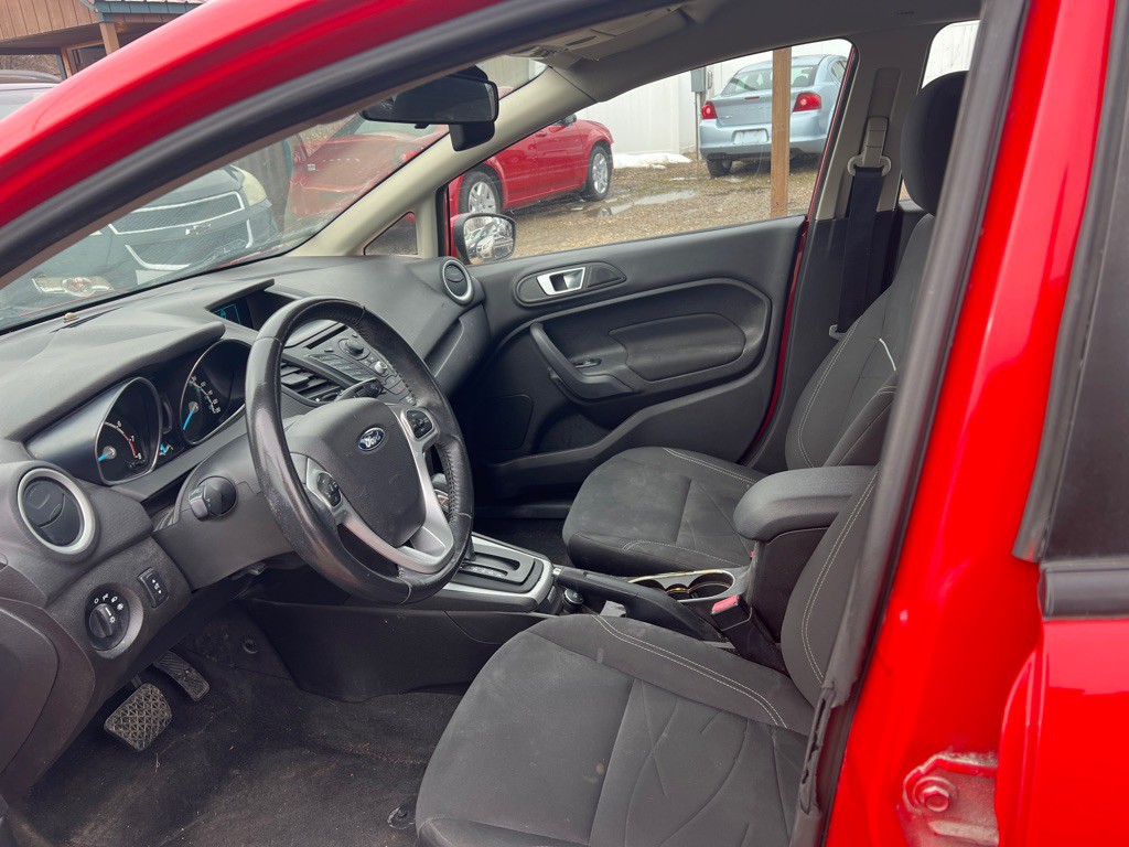 2014 Ford Fiesta Image 7