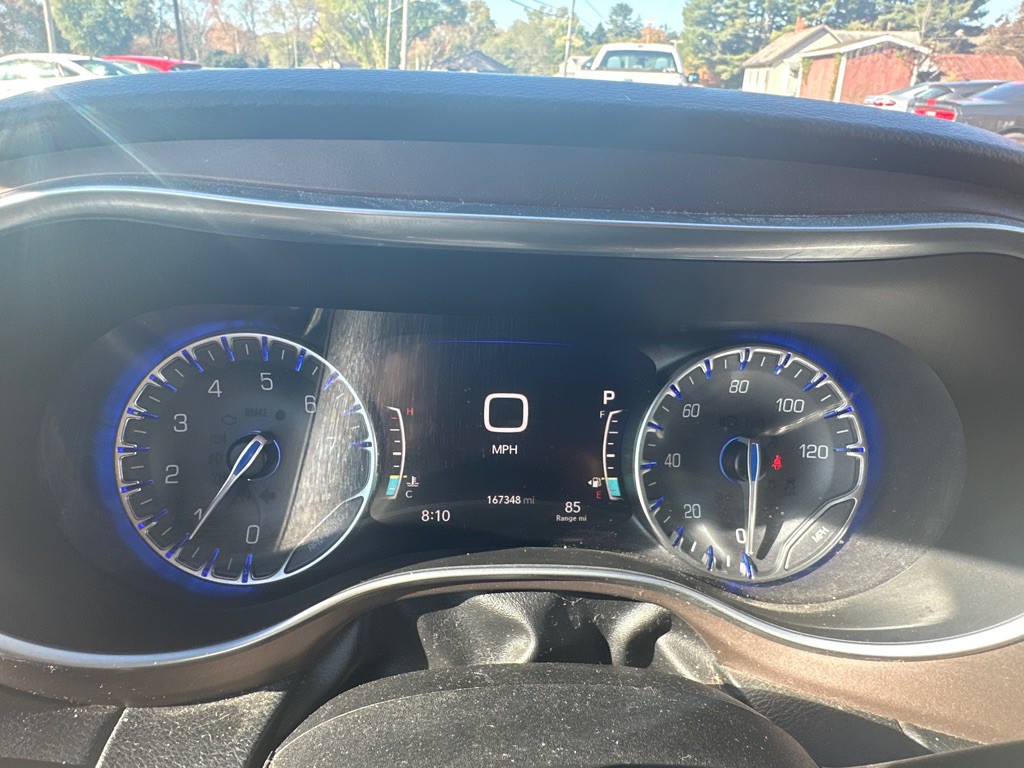 2017 Chrysler Pacifica Image 13