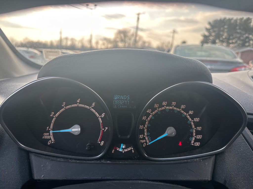 2016 Ford Fiesta Image 12