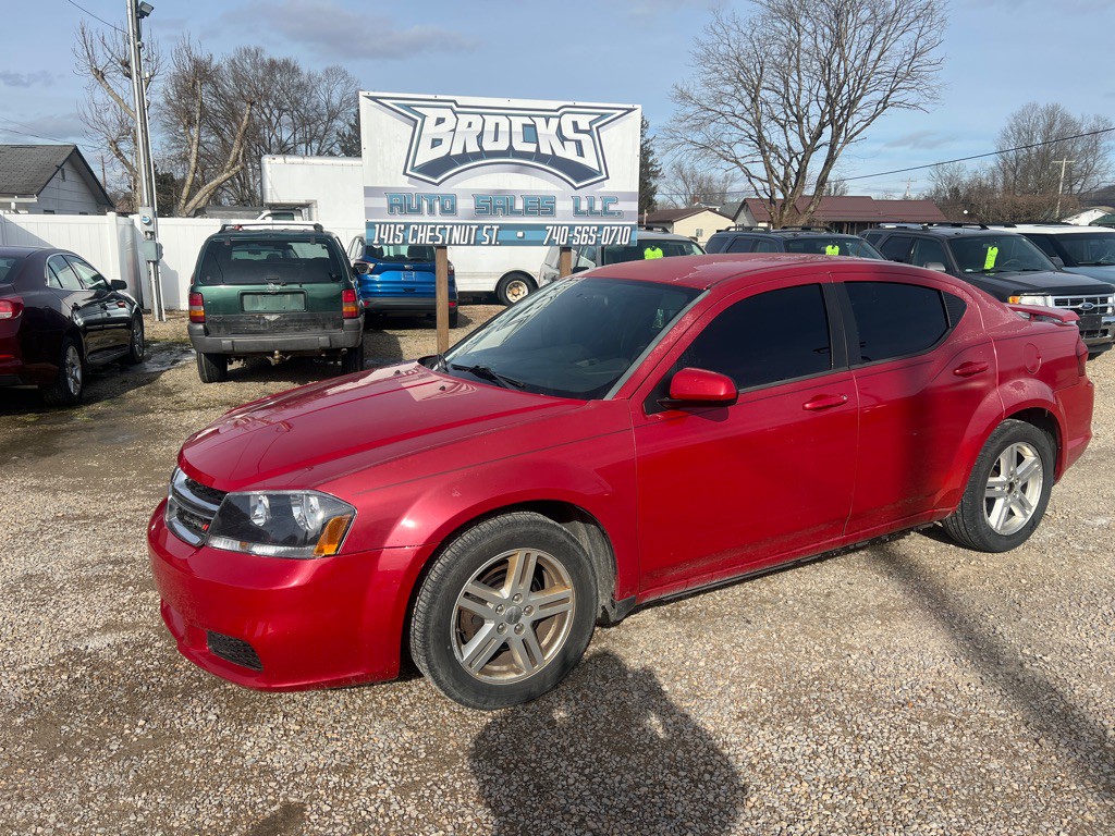 2012 Dodge Avenger Image 1