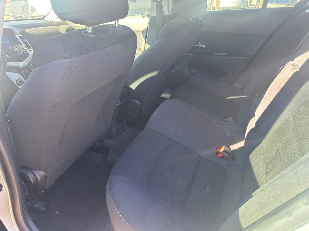 2014 Chevrolet Cruze Image 7