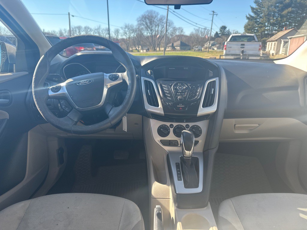 2014 Ford Focus Image 8