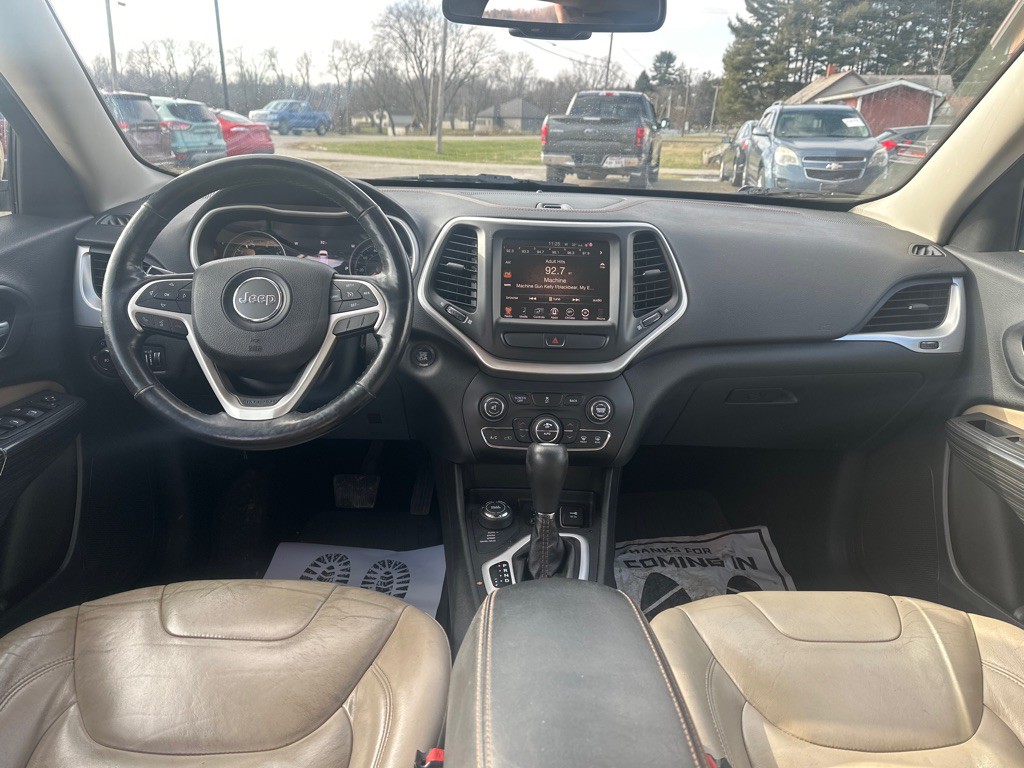 2015 Jeep Cherokee Image 10