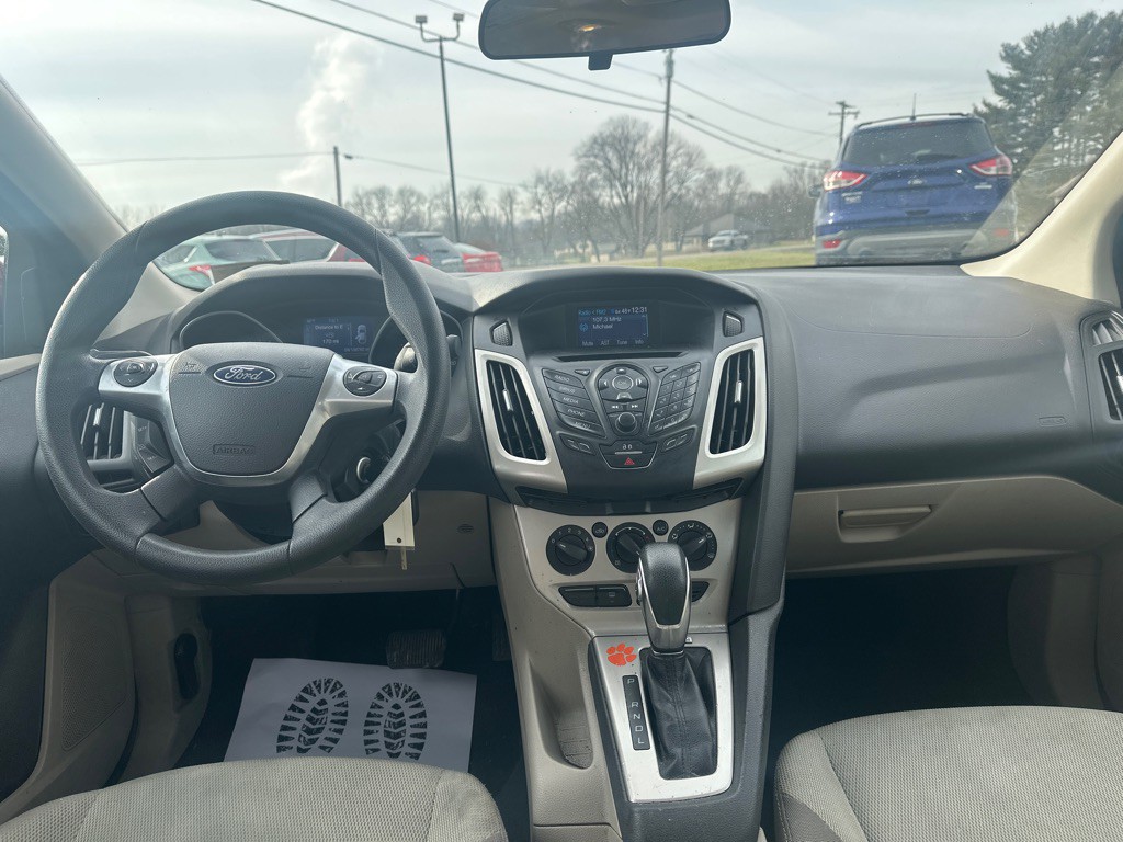 2014 Ford Focus Image 10