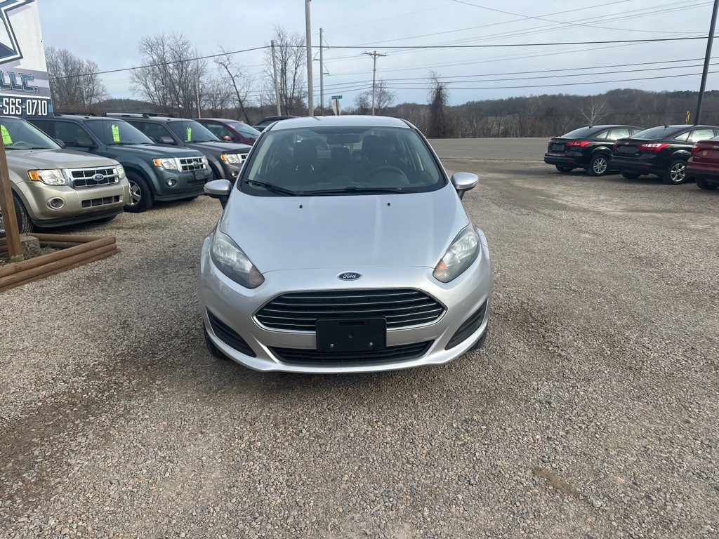 2018 Ford Fiesta Image 2
