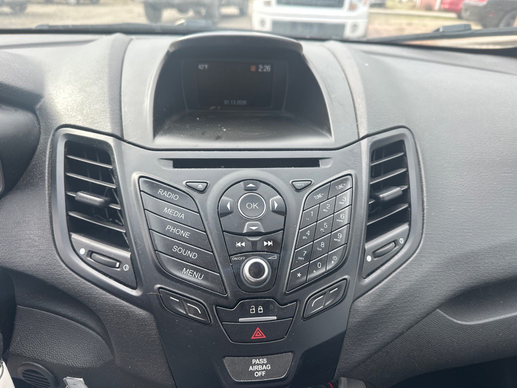 2018 Ford Fiesta Image 10