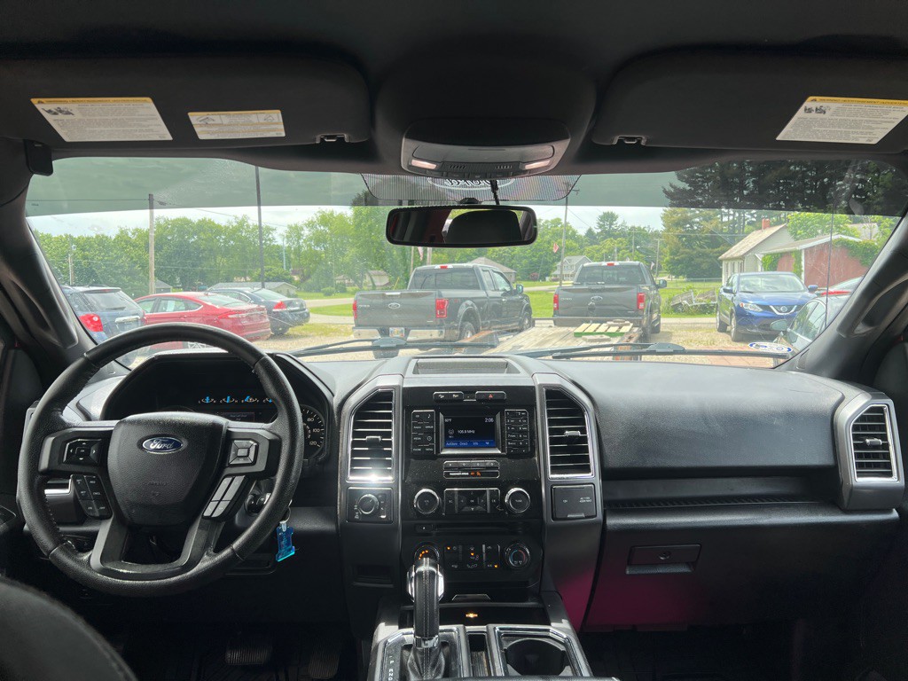 2015 Ford F-150 Image 9