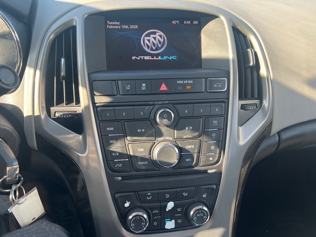 2014 Buick Verano Image 10