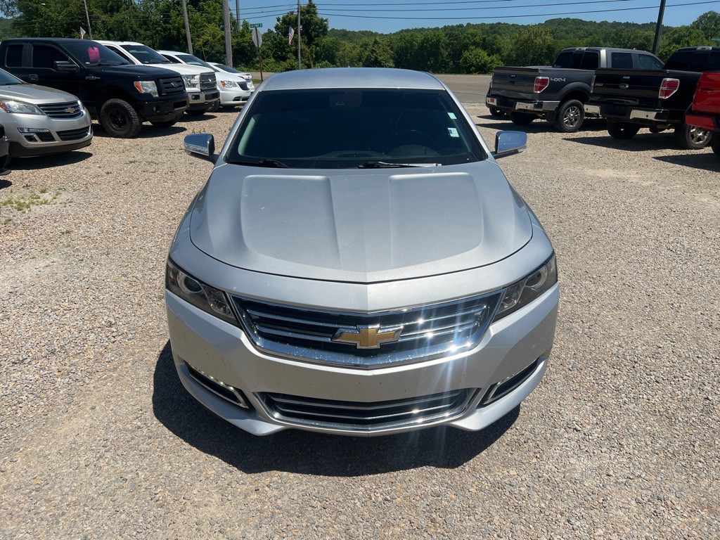 2016 Chevrolet Impala Image 2