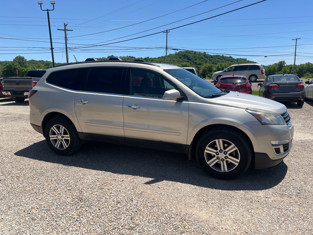 2015 Chevrolet Traverse Image 3