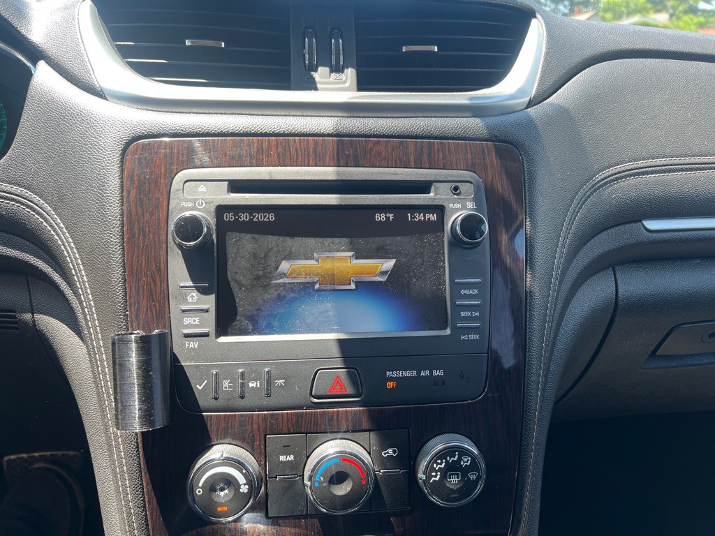 2015 Chevrolet Traverse Image 11