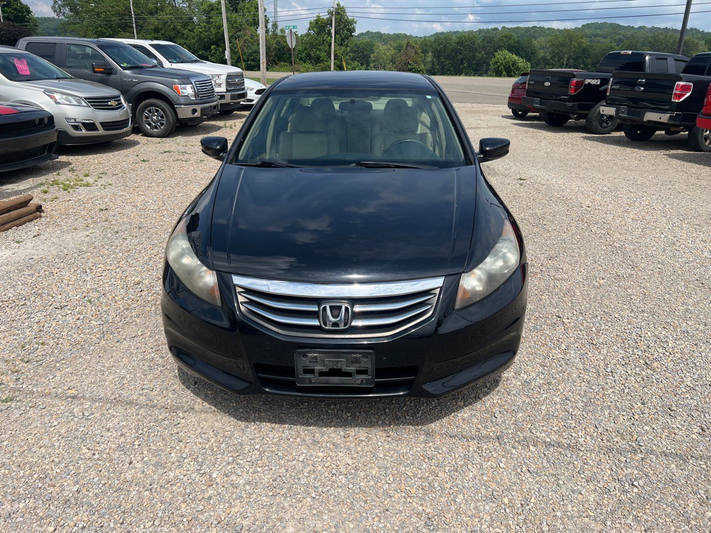 2012 Honda Accord Image 2