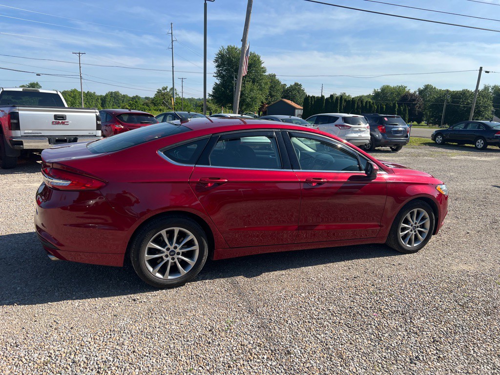 2017 Ford Fusion Image 4