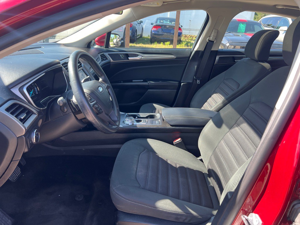 2017 Ford Fusion Image 7
