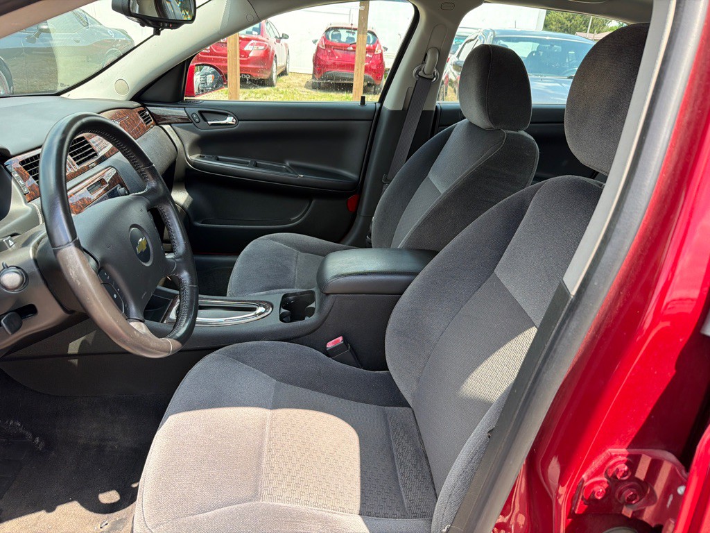 2013 Chevrolet Impala Image 8