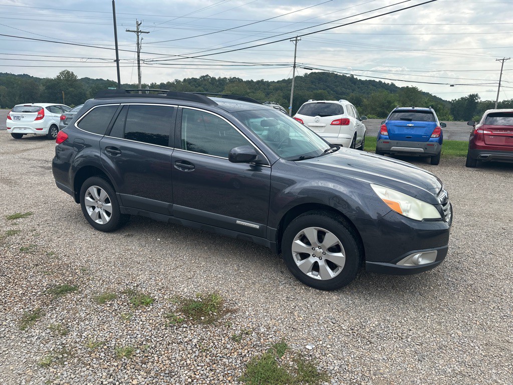 2011 Subaru Outback Image 3