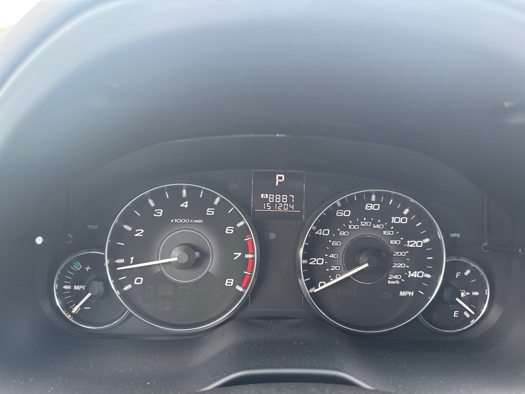 2011 Subaru Outback Image 10