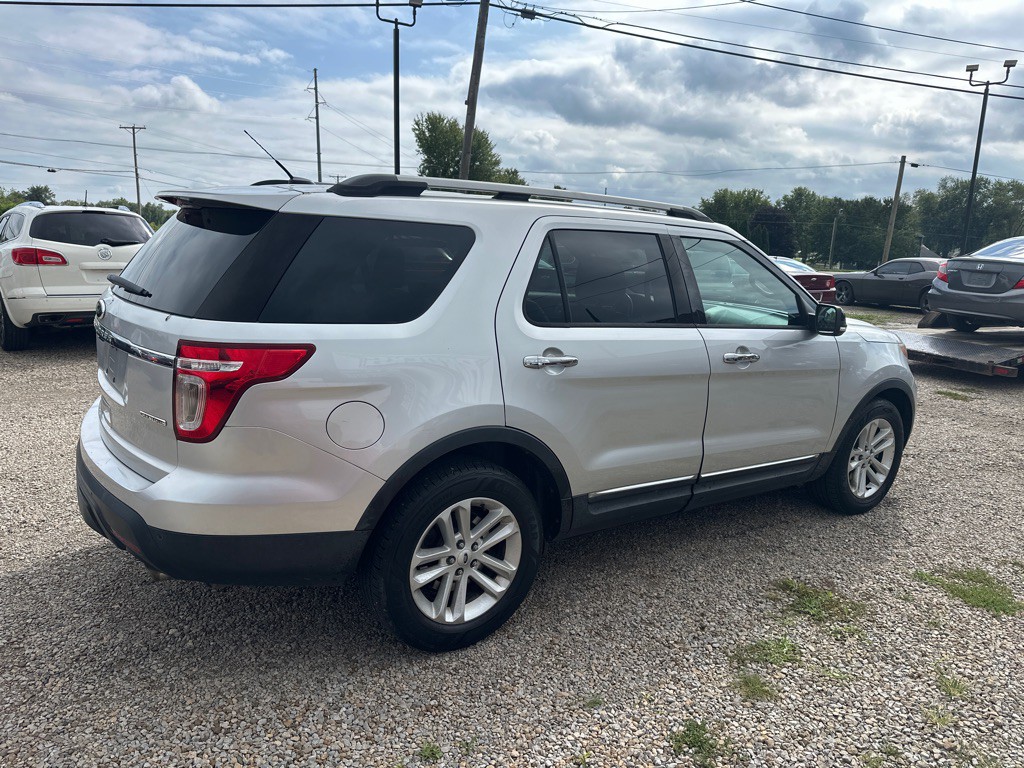 2013 Ford Explorer Image 4
