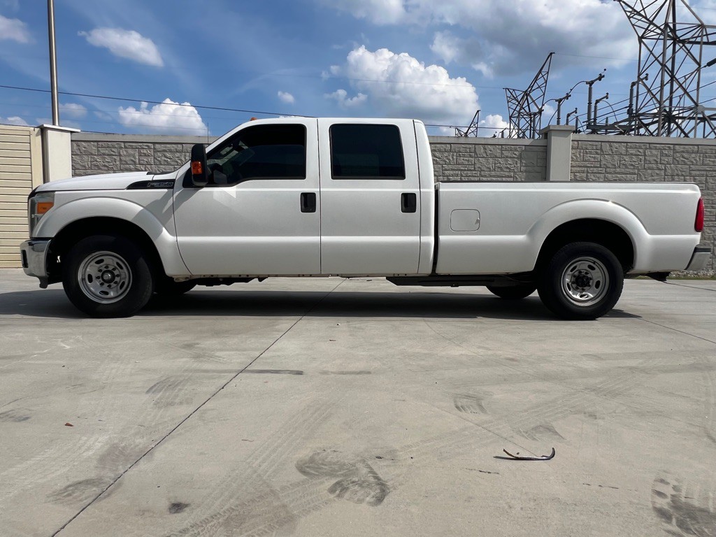 2016 Ford F-350 Image 4