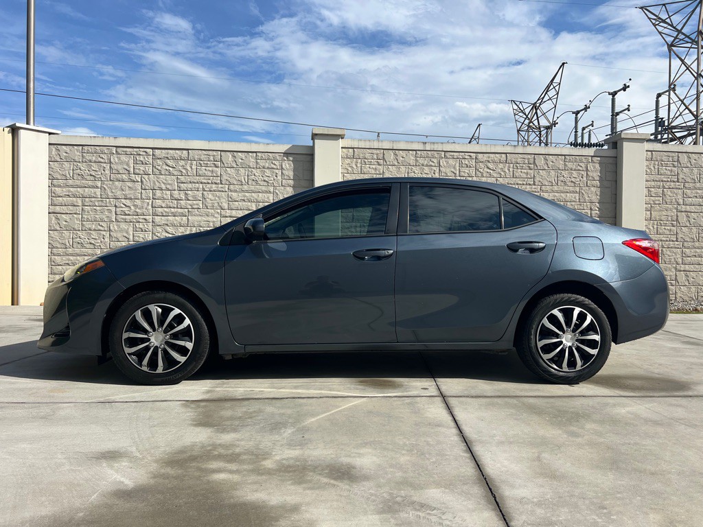 2018 Toyota Corolla Image 3