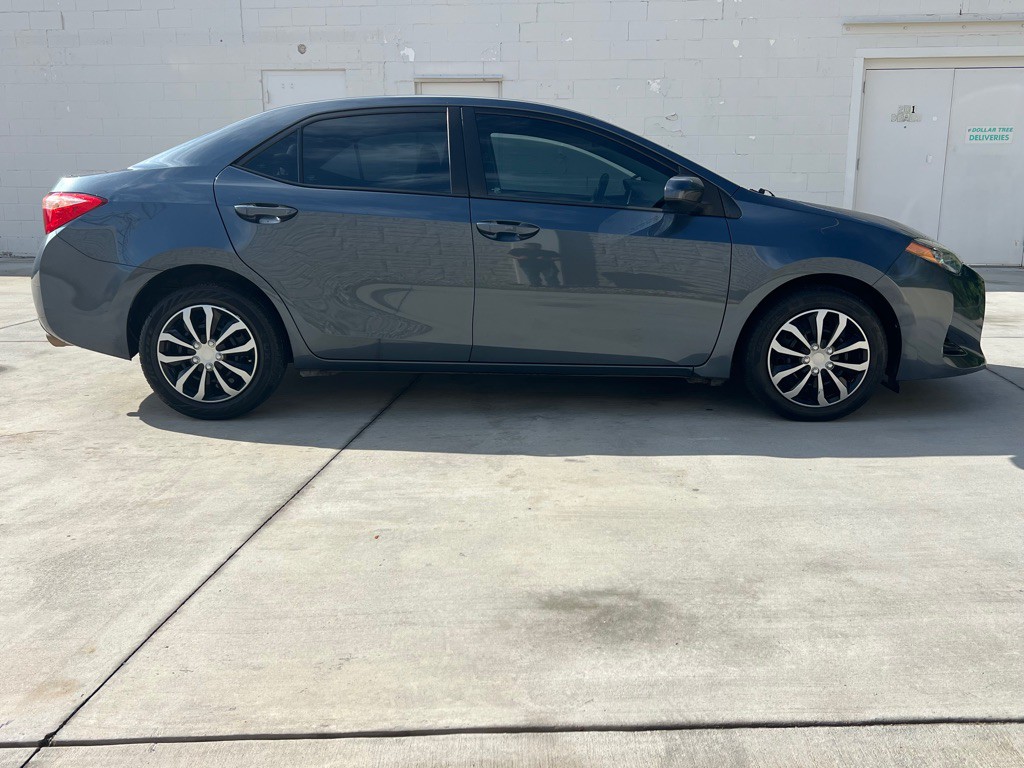 2018 Toyota Corolla Image 15