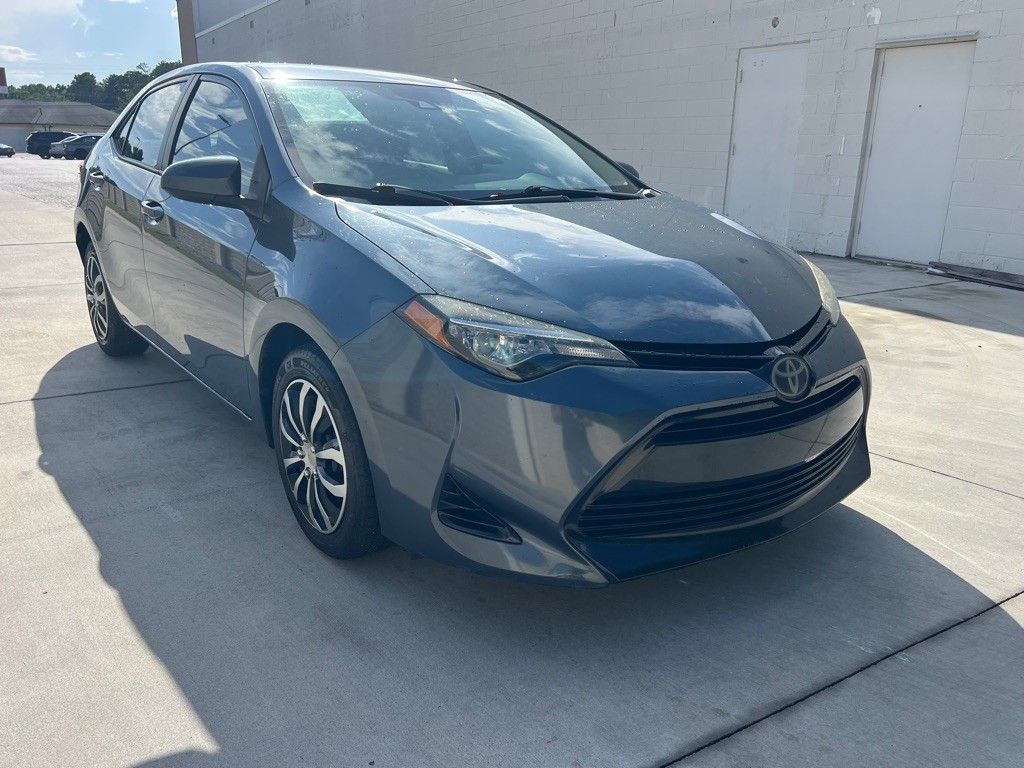 2018 Toyota Corolla Image 17