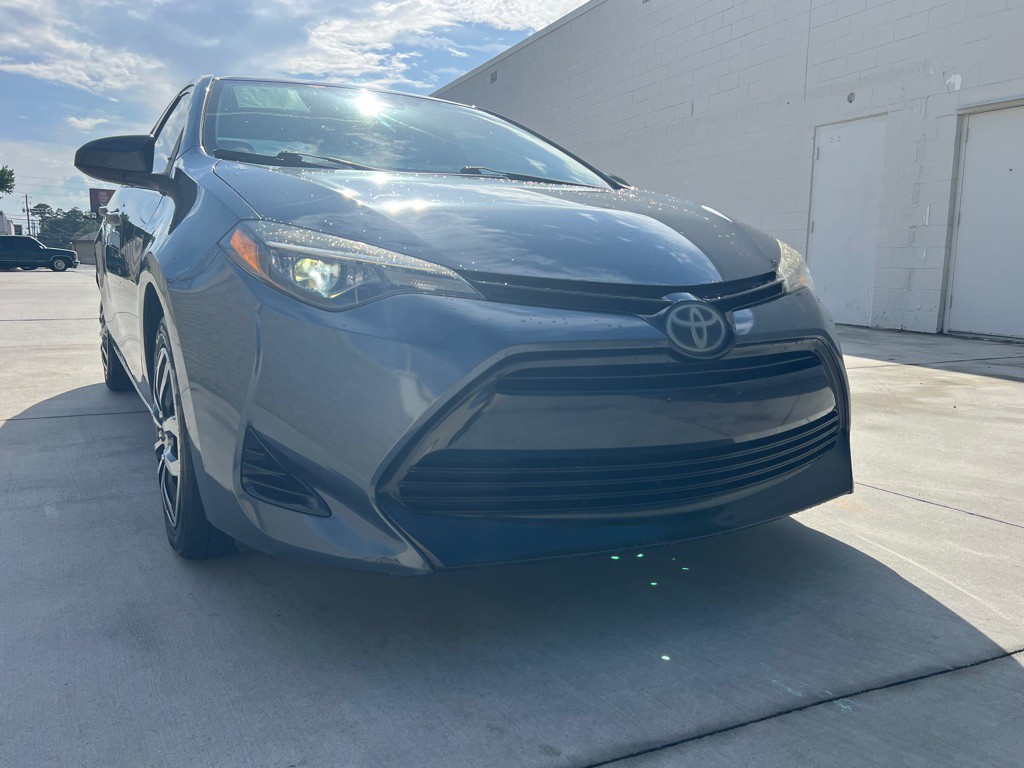 2018 Toyota Corolla Image 18