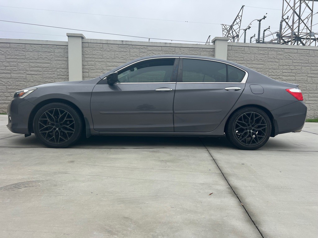 2014 Honda Accord Image 2