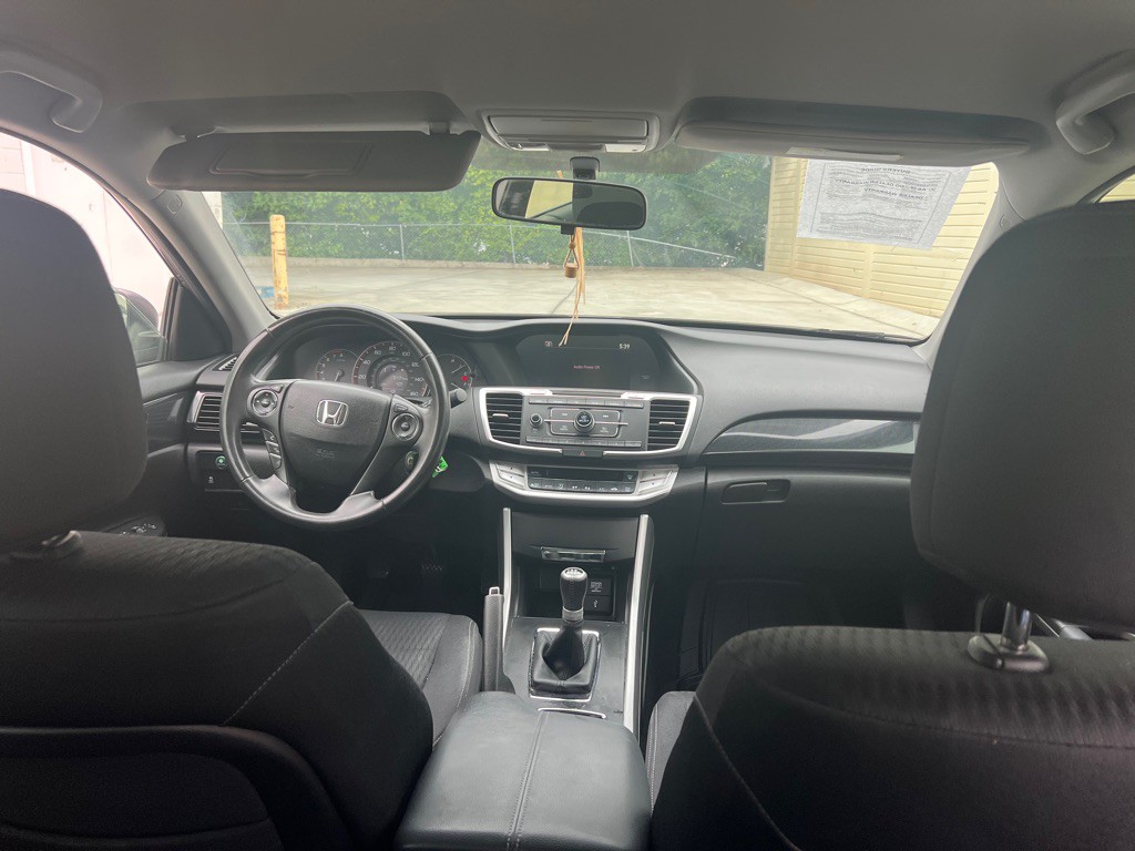 2014 Honda Accord Image 10