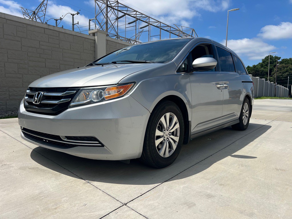 2017 Honda Odyssey Image 1