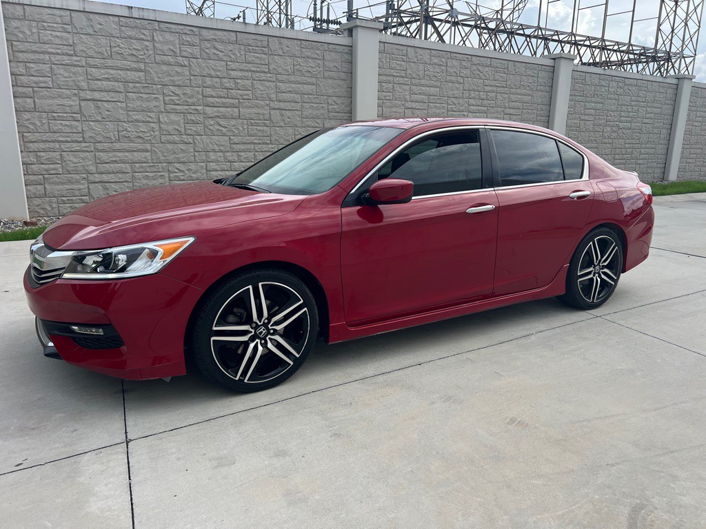 2017 Honda Accord Image 3
