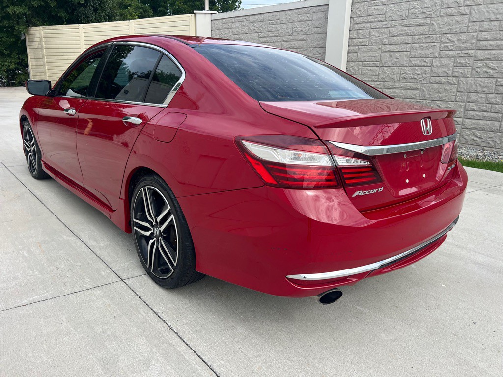 2017 Honda Accord Image 7