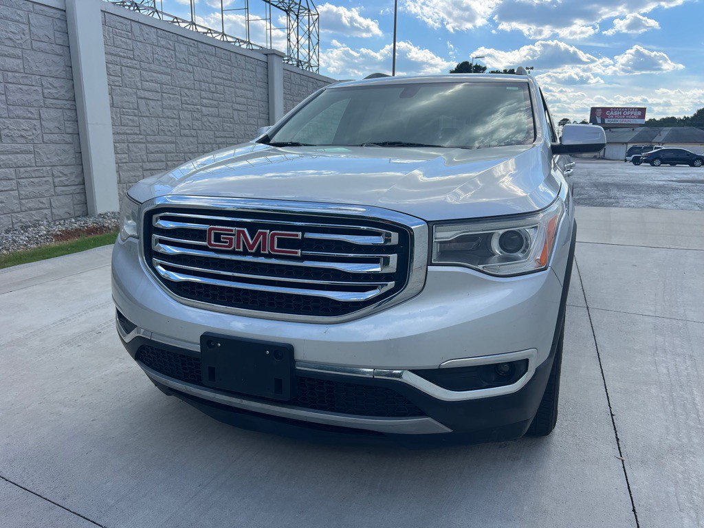 2017 GMC Acadia Image 9