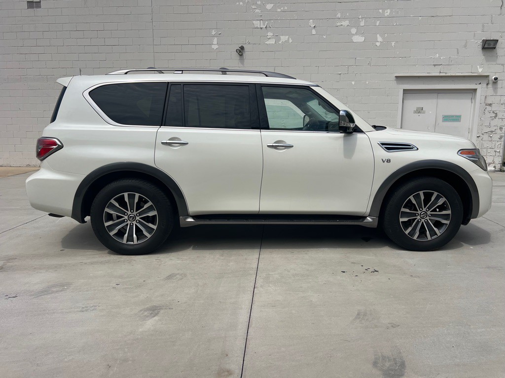 2017 Nissan Armada Image 35