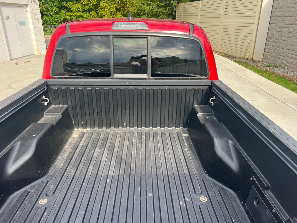 2021 Toyota Tacoma Image 5