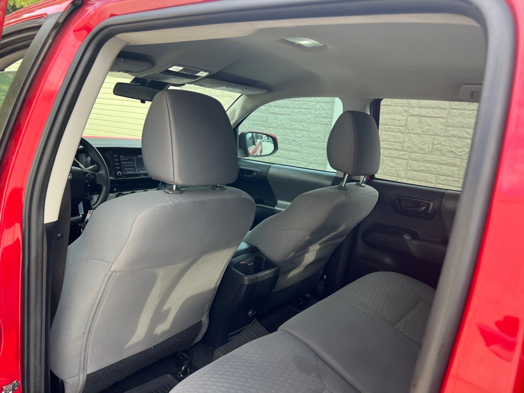 2021 Toyota Tacoma Image 13