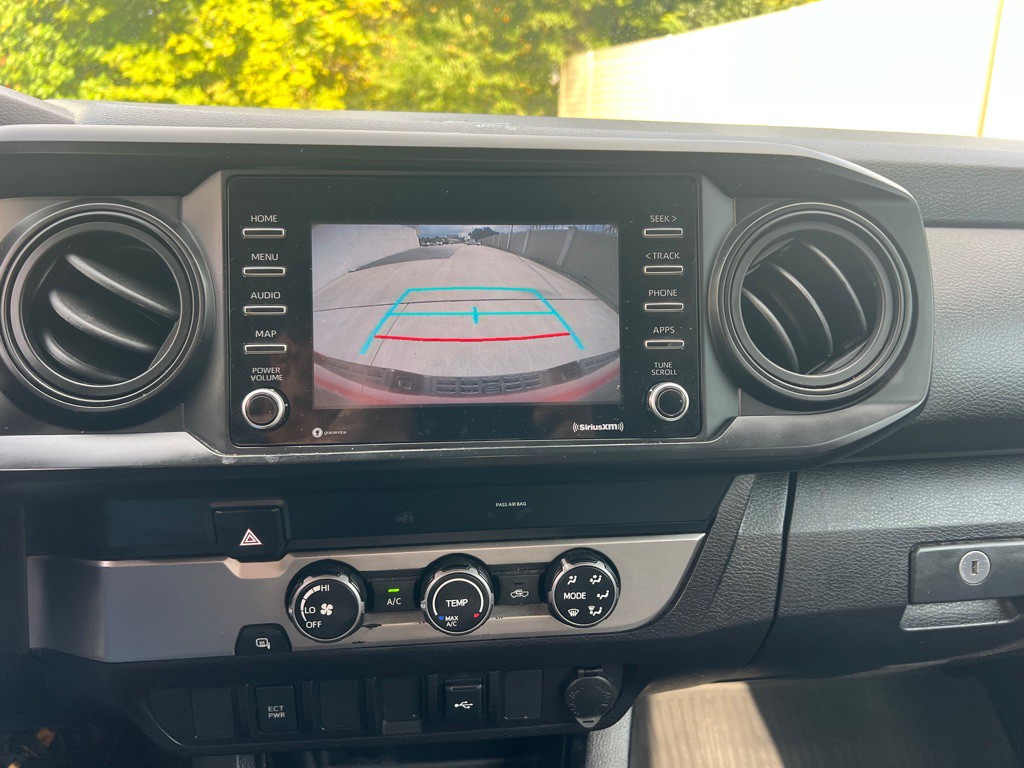 2021 Toyota Tacoma Image 15