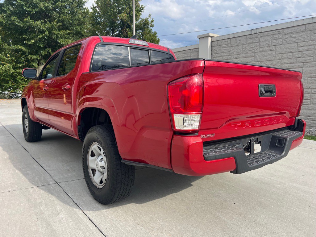 2021 Toyota Tacoma Image 27