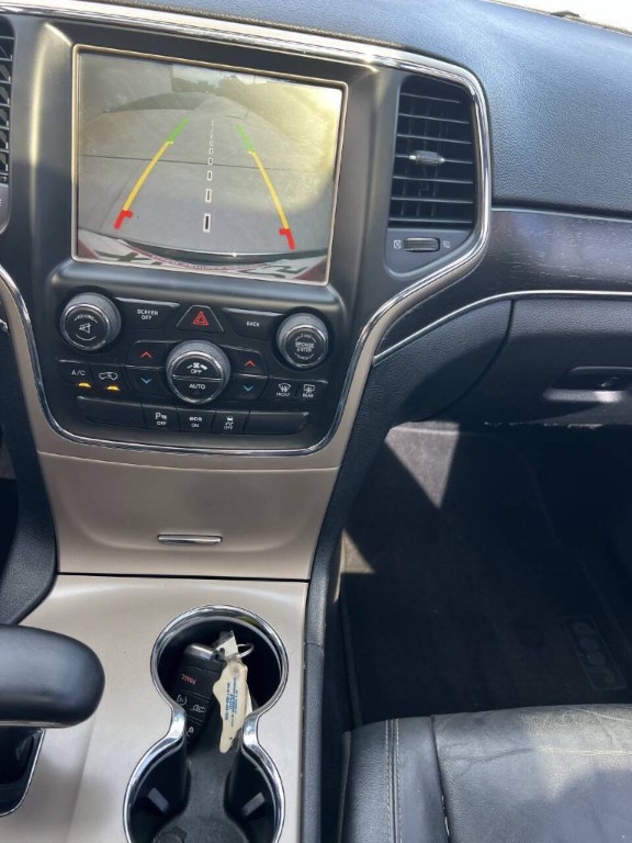 2015 Jeep Grand Cherokee Image 3