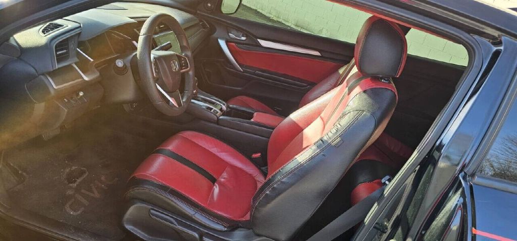 2016 Honda Civic Image 6