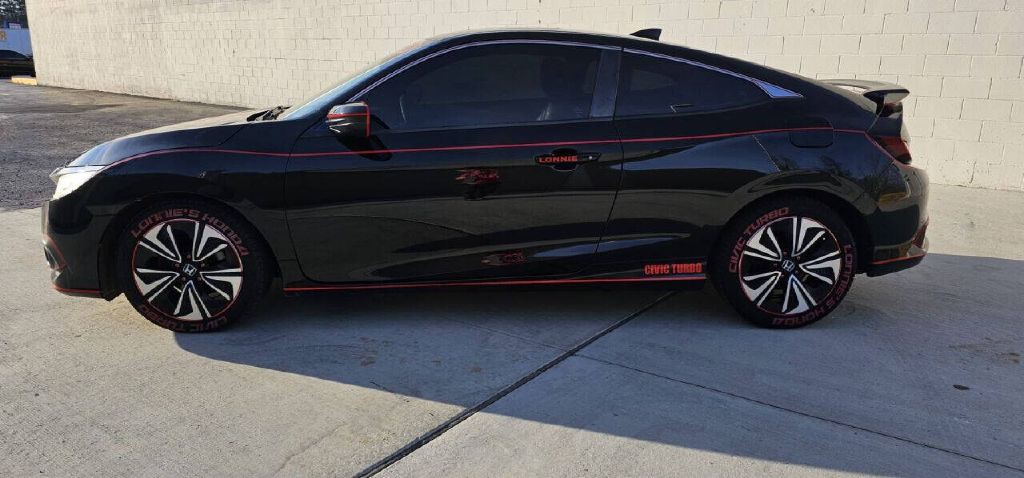 2016 Honda Civic Image 9