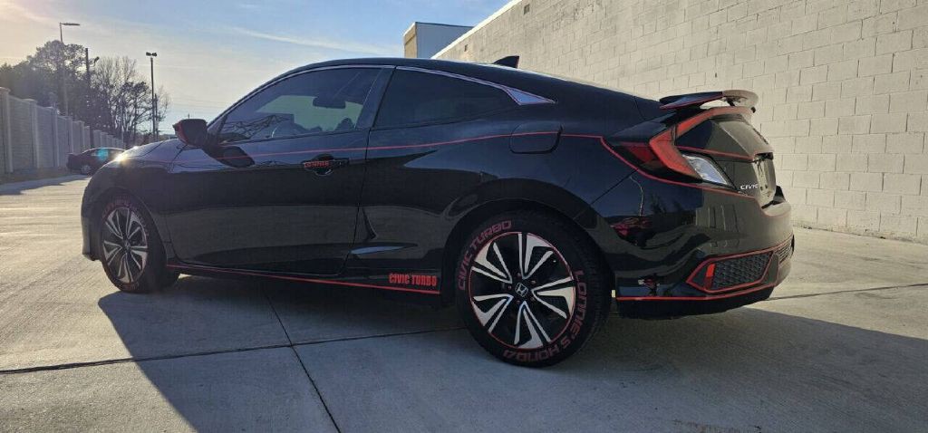 2016 Honda Civic Image 10